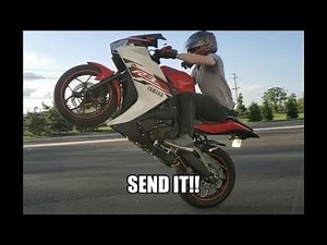 How To Wheelie a Motorcycle/Prepare for Takeoff on Yamaha R3!!!
