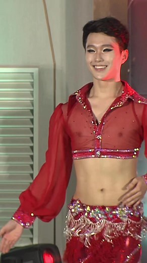 male bellydance show