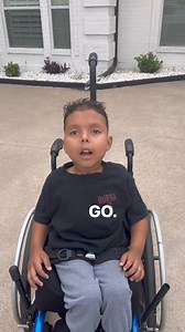 224K views · 10K reactions | HEY EVERYONE ITS MY BIRTHDAY!!!At 2pm CST the link in my bio will be live!!! Please help me have the MOST EPIC MERCH DROP EVER for my birthday! Love all you guys and look | Chase Harris | Facebook