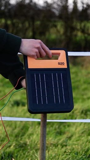 Goldacre Media on Instagram: "Set up the Gallagher S20 Solar Energiser with us 🌤️ 📦 Purchased from @stowag1969 @gallagher.unitedkingdom @gallagher.irl @gallagher.nl_be #SolarEnergiser #ElectricFencing #FarmSetUp #Farming365 Farm Life Equestrian Lifestyle Fencing"