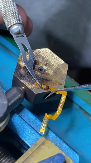 79K views · 826 reactions | Oppo mobile on off button fix | Gurjit computer & mobile repair | Facebook