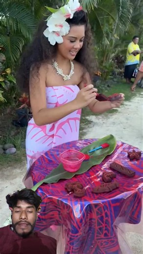 This $5 Hawaii Tattoo Disappears in Water 🌺😱~working art skillwood/ hand crafts / #shorts #trending