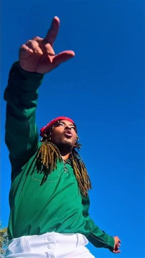 Do you like artist like The Weeknd, Rihanna, Doja Cat, and Justin Bieber #newmusic #newartist ￼