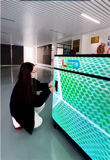 LED bar screen, reception screen, DJ screen-where will you put yours?#leddisplayfactory #customizedleddisplay #leddjdisplay #ledstagescreen #ledindoordisplay