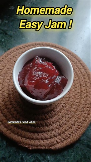 Homemade Apple Jam in Just Minutes! #applejam #homemade #shorts