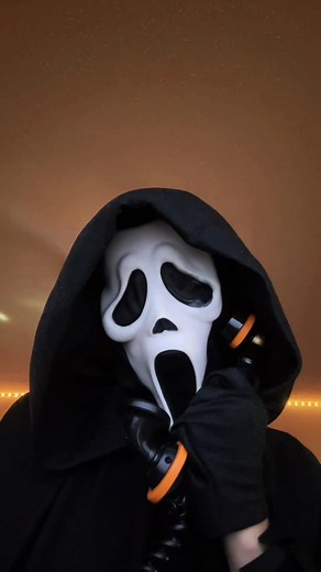 Sorry… i just wanted to hear you scream. 🔪📞 Join my live tonight around 8:30pm E.T.!! 🖤 #scream #ghostface #horrortok #screammovie #fyp #foryoupage #ghostfacecosplay #ghostfacemask #dance #dancing #mask #cosplay #horror #cosplayer #spookyseason #transition