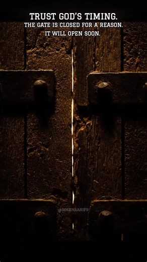 Rohina Arif on Instagram: "If you feel that a door is not opening for you, be thankful for that closed door. Sometimes God Himself is holding it shut. Not every delay is a denial; not every closed path is a loss. Behind that door may be things you cannot see 👀HARM, PAIN, or TRIALS You Are Not Meant To Face. It could be a spider,🕷️ a snake, 🐍or dangers ☠️far greater than your eyes can perceive. What feels like rejection may actually be divine protection. God sees what lies beyond every door, w