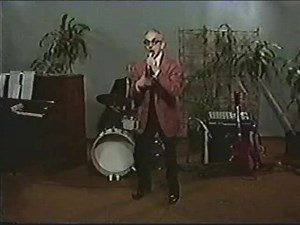 Suzy's Cringeworthy Singing | Vintage VHS Footage