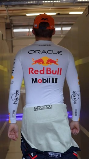 In sync through the Austrian garage 🔥 #F1 #RedBullRacing #AustrianGP | Oracle Red Bull Racing