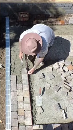 Stone Edging⚒️The Art of Landscaping with Rock