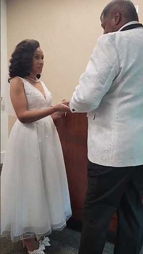 The Perfect Courthouse Wedding 🤍👰‍♀