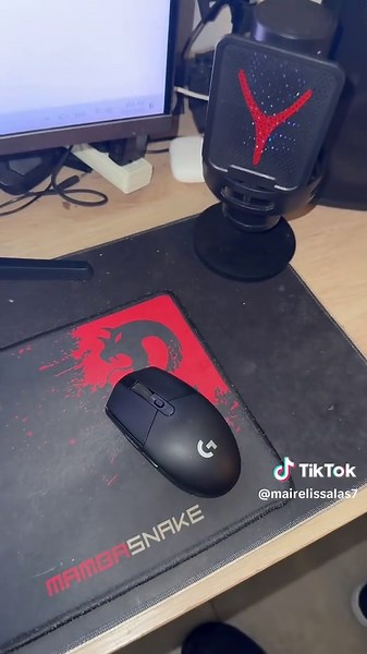 Logitech G305 LIGHTSPEED Mouse Gamer Inalámbrico