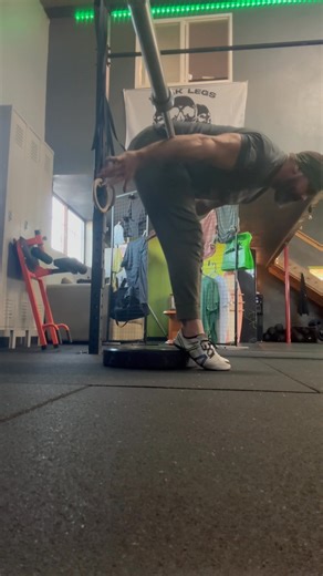Brutal leg finisher. Somersault squats are ideal if you don’t have access to a leg extension machine. This is a slightly more advanced movement, but the benefits are numerous! | Muscle Monkey Functional Fitness