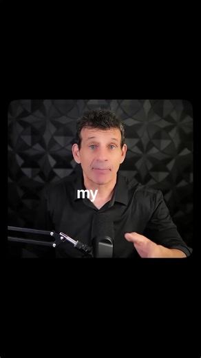 The Rumers on Instagram: "Trading is like Netflix. Hi we are @the.rumers. We have over 38 years of combined trading experience, and we are sharing every secret we have. We became profitable traders using a simple, repeatable system. Most people believe trading is very complicated, our mission is to show you it can be very easy. Comment the word “box” to learn our stupi* simple strategy."