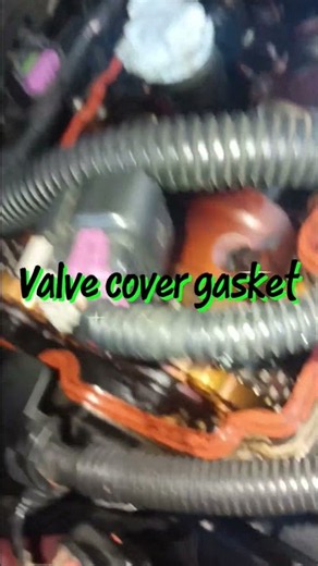 Valve cover gasket #repaircar #valvecover #engineperformance #diymechanic #equinox #enginevalve