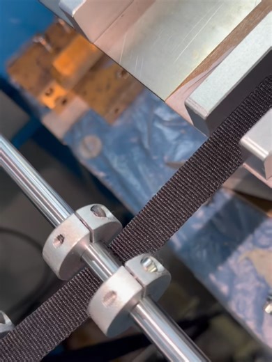 High speed narrow ribbon pattern embossing machine