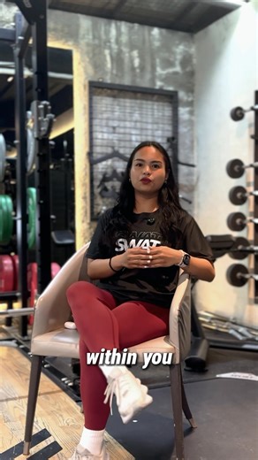 IT STARTED AS A DREAM; TURNED INTO A SPARTAN REALITY 🌟 Swat Fitness’ Member, Ms. Monica shares how joining the Spartan Race was once something “little Monica would only imagine — until it became real.” She spoke about the value of discipline, the hours of training, and the mindset it takes to push past limits. Her advice to future Spartans? Set your heart on it. Be ready to put in the time, the effort, and the work — because Spartan isn’t something you just jump into. Her story reminds us that 