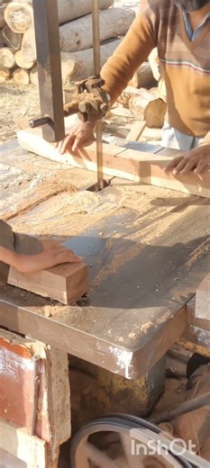 Band Saw Machine in Action | Smooth Wood Cutting ✂️