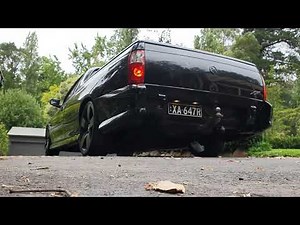 Holden VZ SS commodore ute exhaust sound | LS1 5.7 T56 | Custom exhaust twin 2.5 catback