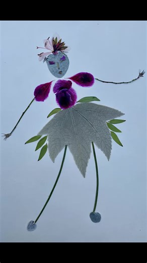 Pressed Flowers as Choreography in Visual Art