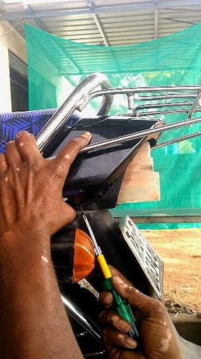 Splendor covers alteration#bike plastic covers alteration#madina bike point#bike mechanic life #reels#Instagram reels#viral | Madeenabikepoint