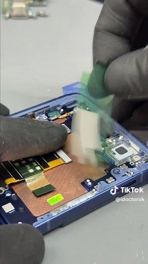 Samsung Flip Phone Hinge Damage Repair | iDoctor Fix