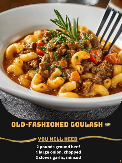 Old-Fashioned 黎 Goulash  Ingredients : For the Goulash: 2 pounds ground beef 1 large onion, chopped 2 cloves garlic, minced 1 green bell pepper, diced 1 red bell pepper, diced 2 cups elbow macaroni 1 can (28 ounces) crushed tomatoes 1 can (15 ounces) tomato sauce ..... Full Recipe in Coʍmеոτ   | Recipe Exchange | Facebook