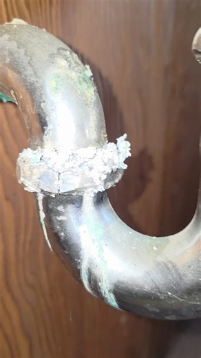 🚫 Why S-Traps Are Not Allowed in Ohio Plumbing 🚫 This is a P-trap in the video — and that matters except it needs replaced Under the Ohio Plumbing Code (Section 1002.3), S-traps are prohibited because they can siphon water out of the trap, allowing sewer gases to enter the home. 📜 Ohio Code Language: > “1002.3 Prohibited traps… ‘S’ traps.” ✅ P-traps hold a proper water seal ❌ S-traps can dry out and create health & safety concerns This is one of those small plumbing details that can be a big 