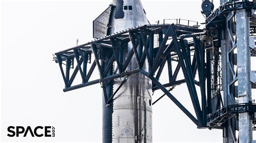 33K views · 628 reactions | SpaceX stacked the flight 4 Starship and Super Heavy booster on May 16, 2025 for a new round of testing. The private spaceflight company hopes to launch the rocket in coming weeks. Spaceflight news  https://trib.al/KsX0jRf Credit: Space.com | footage: SpaceX | edited by Steve Spaleta | Space.com | Facebook