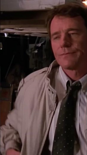 Hal Replacing a Lightbulb Malcom in the Middle #youtubeshorts