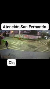 989K views · 1.1K reactions | ATENCIÓN SAN FERNANDO. Buenas tardes, hoy a mis padres los chocaron en la esquina de Valdivia con Tres Montes y el vehículo se dio a la fuga. En el video se ve claramente que se no respeta el ceda el paso y arranca posterior al choque. Necesito información del vehículo Jeep Grand Cherokee placa patente GPLH47 . DENUNCIAR. | Claudio Andres Ibarra Aliaga | Facebook
