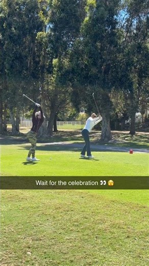 Golf girls gone wild 👀 #caddieissues #golfswing