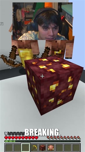 He can’t hear that !!! #mincraftchallenge #minecraft #mincraftshort #truthorlie #minecraftmemes