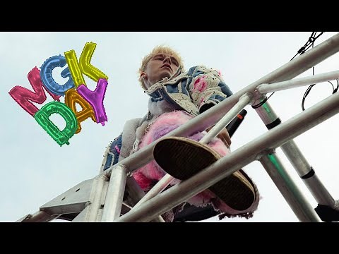 MACHINE GUN KELLY LIVE AT MGK DAY IN CLEVELAND!! (4K)