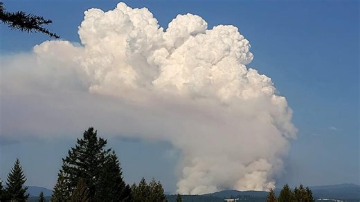 The latest details on fires burning in Oregon