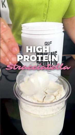 🍨 Stracciatella Eis in gesund - und so cremig, dass du es kaum glauben wirst? 🤯