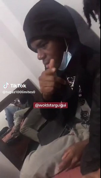 Mbruta de bofotada 😂😂 #fyp #palops🇦🇴🇲🇿🇸🇹🇨🇻🇬🇼 #palops #guinebissautiktok🇬🇼 #guiguis🇬🇼 #comedia #humor #relatable #😂😂😂 #fyy @worldstarguiiguii🇬🇼