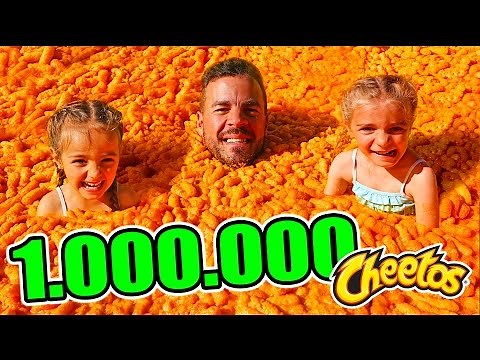 NOS BAÑAMOS con 1 MILLON de CHEETOS CHALLENGE