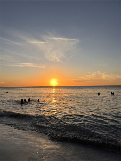 AsToldByNeka 🤍 (@astoldbyneka)’s videos with original sound - AsToldByNeka 🤍