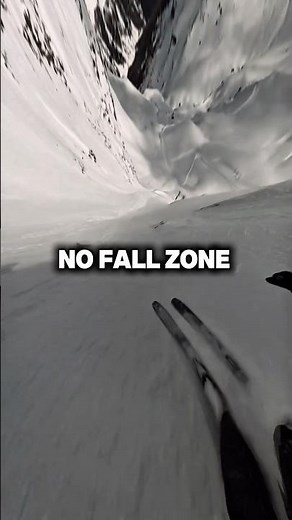 NO FALL ZONE 🚫 | #skiing #skiseason #skilife #skiresorts