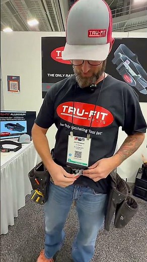 The world’s only ratcheting Tool Belt from Tru-Fit Belts #fyp #roofing #construction #toolbelt