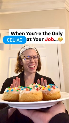 Casey Cromwell | Gluten Free Celiac Foodie on Instagram: "How has celiac disease or needing to eat gluten free affected YOUR work life? 🤔 Does your boss / coworkers “get it”…or have you also been through one of these awkward situations? 😅🤣🙋‍♀️ As someone who’s had celiac & worked since age 17, I quickly learned that food is a BIG part of most work cultures. 😬 And while I’ve been lucky to have a few bosses who went out of their way to make sure I had safe food, I’ve also been glutened the WO