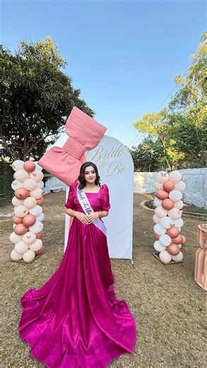 Tehreem on Instagram: "I still can’t get over how beautiful this day was. Thank you to my friendiesss for all of the love, laughter and support! ❤️ Thank you to my liddul baby sis for bringing everyone together, love you 💋 @sjeventsplanner - thank you for the amazing setup 🥹🫶 [bridal shower bliss, bride to be]"