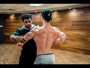 MENS PHYSIQUE POSING LESSON