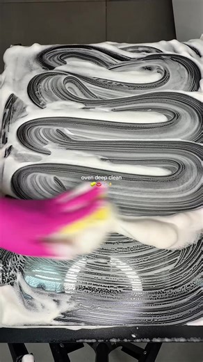 Deep Clean Your Oven for a Sparkling Reset