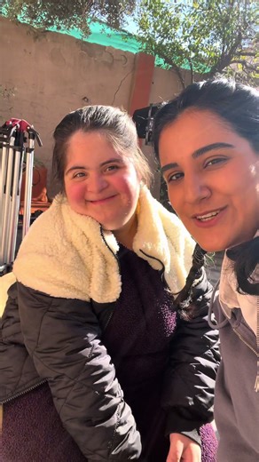 ‏لە کاتی پیشت کامێرا لەگەڵ پەری جوان @Ruya_jabari @AVA Media