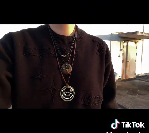Vintage Jewelry Necklace for Fun Run Events