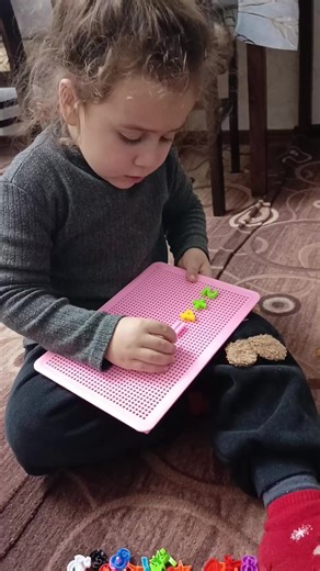 Sargis (@sagis.......555)’s videos with Tiny Snowflakes - NICO Rec