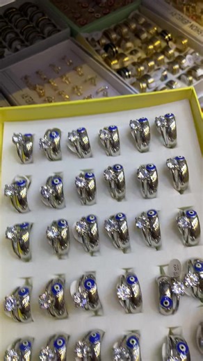 معرض كلشي وكلاشي: أفضل التصاميم بأسعار مناسبة