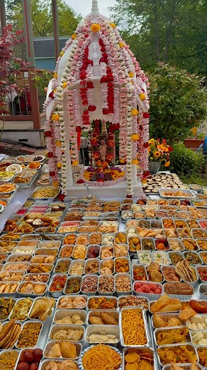 Srila Gopal Krishna Goswami’s Tirobhav Festival bhoga offering at ISKCON Baltimore 🙏 | Shyam Pandey
